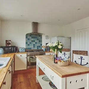 Holiday home Ty Seren, Oxwich